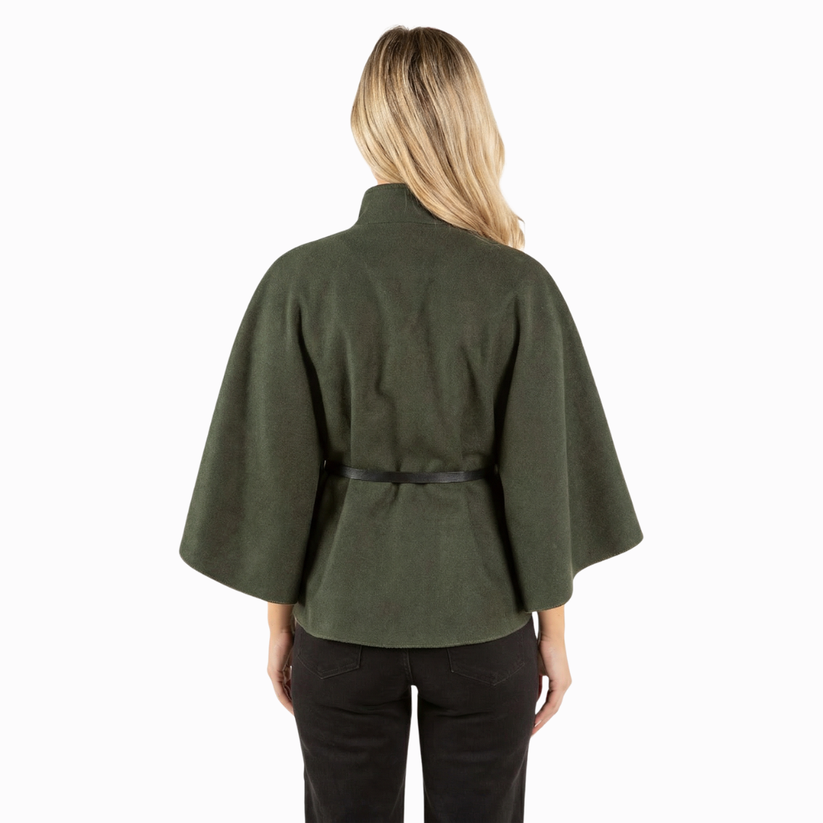 Poncho Avélia