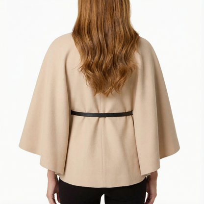 Poncho Avélia